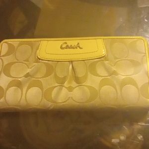 Coach wallet